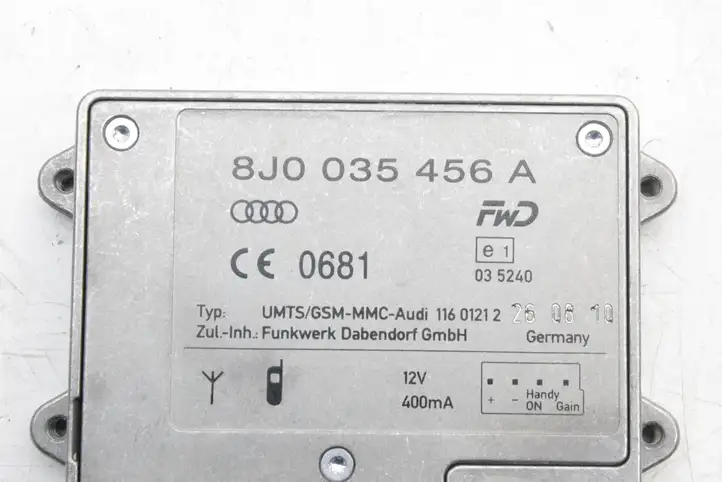 Audi A8 S8 D4 4H (2010 - 2014) 8J0035456A Усилитель антенны — фото 6