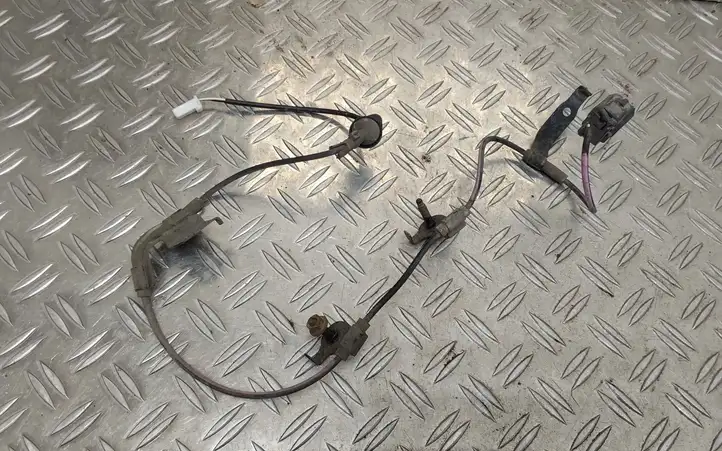 Toyota RAV 4 (XA40) (2012 - 2018) Проводка заднего датчика ABS — фото 2