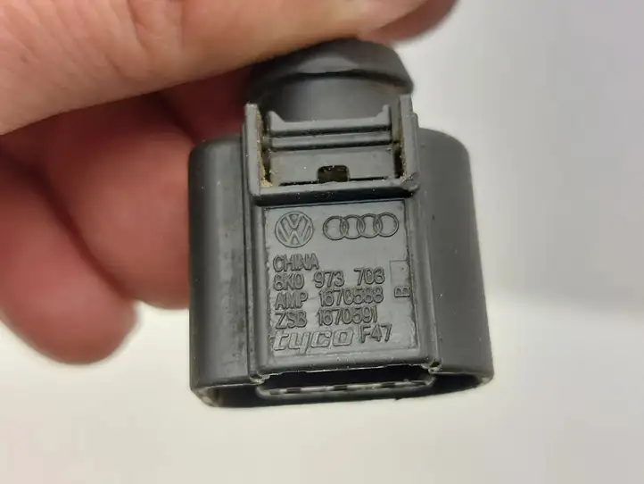 Volkswagen PASSAT B8 (2015 - ) 8K0973703 Прочая электропроводка — фото 4