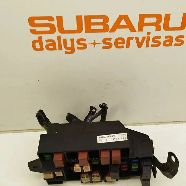Subaru Forester SG (2006 - 2008) 82231SA500 Блок предохранителей — фото 1