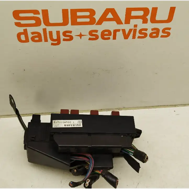 Subaru Forester SG (2006 - 2008) 82231SA500 Блок предохранителей — фото 3