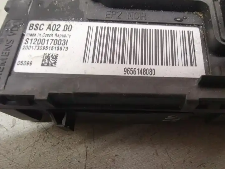 Peugeot 407 (2004 - 2011) 9656148080 Блок предохранителей — фото 4