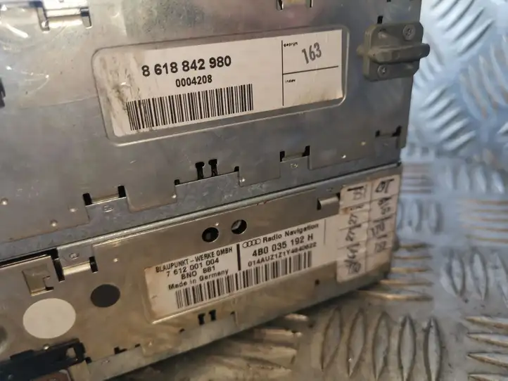 Audi A6 S6 C5 4B (2001 - 2004) 4B0035192H Магнитола / мультимедийная система — фото 7