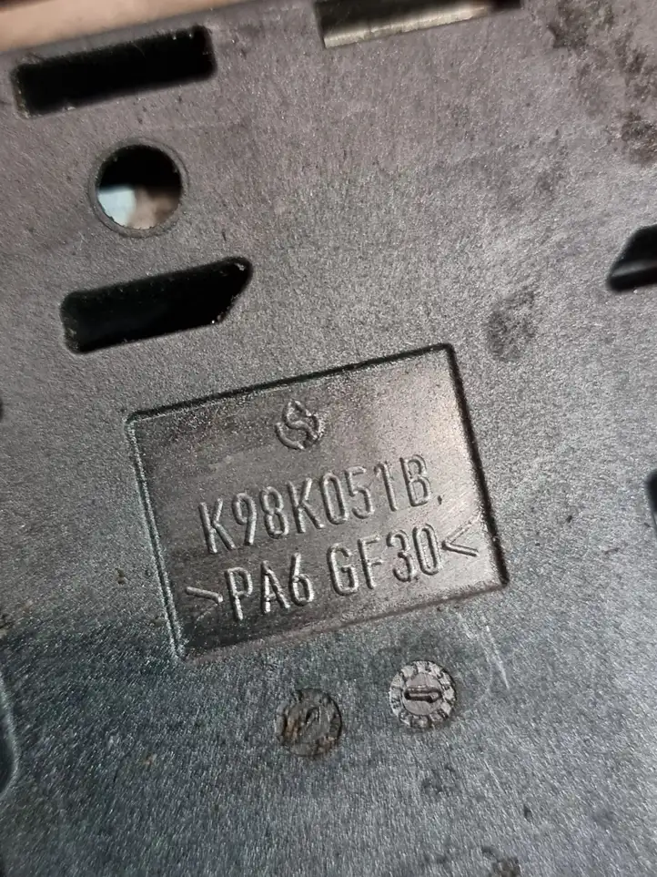 Audi S5 8T (2011 - 2016) K98K051B Клеммный узел плюсовых проводов — фото 6