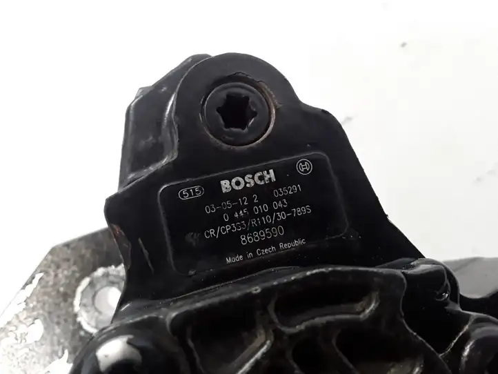 Volvo XC70 (2000 - 2004) 8689590 Топливный насос — фото 4