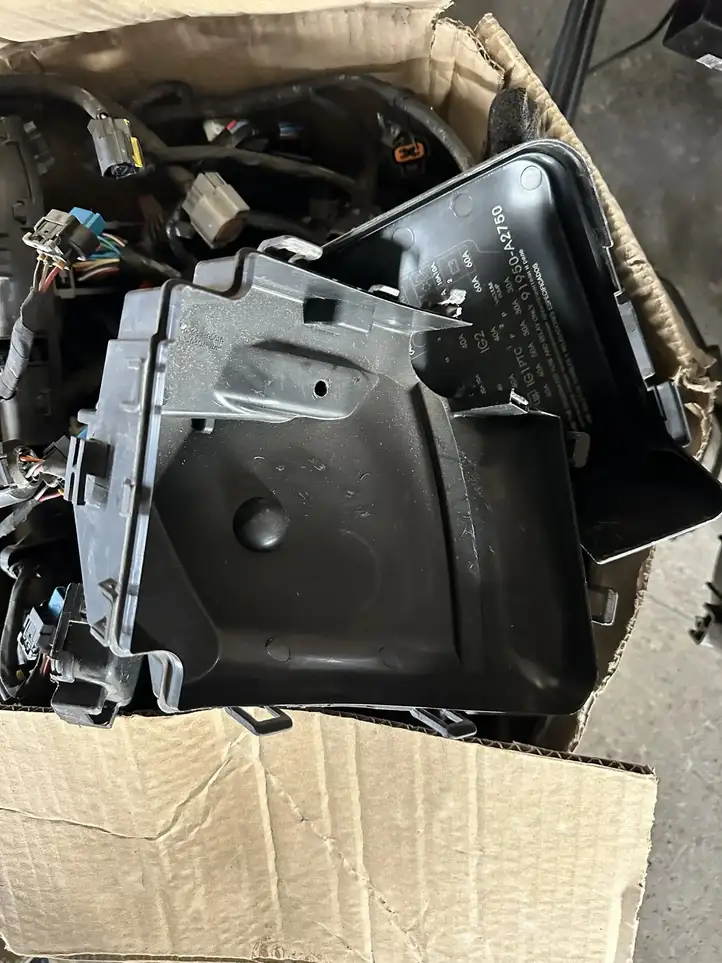 Kia Ceed (2015 - 2018) 91337A2605 Проводка двигателя — фото 10