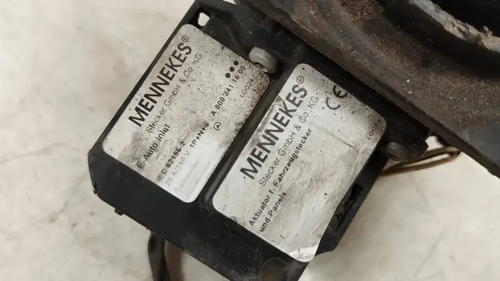 Mercedes-Benz GLE W166/C292 (2015 - 2019)  A0003411600 Розетка для зарядки электромобиля