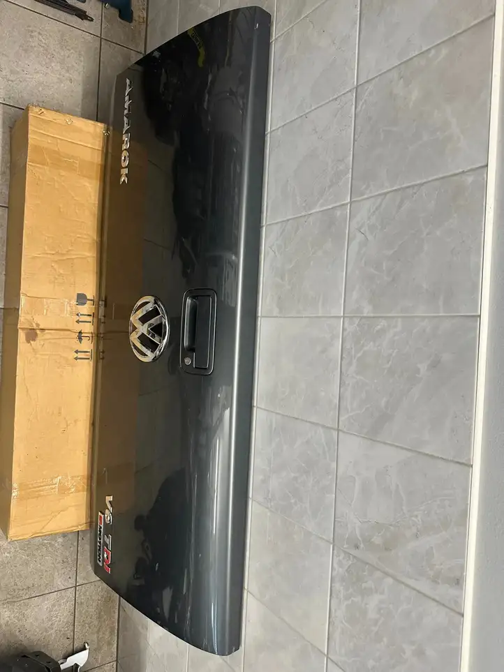 Volkswagen Amarok (2016 - 2023) Задний борт кузова — фото 2