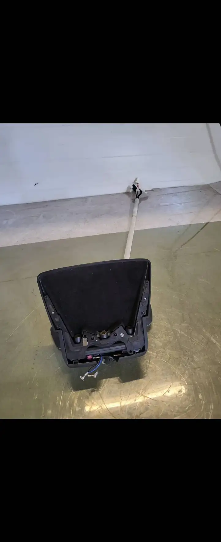 Tesla Model X (2015 - 2021) (S)YV0541739000096 Салонное зеркало заднего вида — фото 2