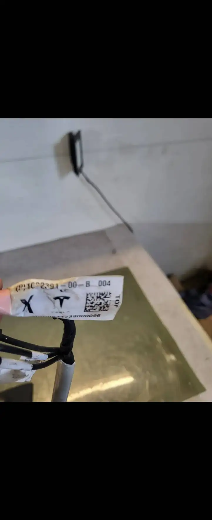 Tesla Model X (2015 - 2021) (S)YV0541739000096 Салонное зеркало заднего вида — фото 4