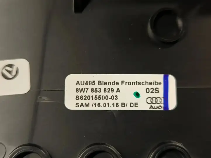 Audi S5 F5 (2016 - ) 8W7853829A Накладка стоек лобового стекла — фото 7