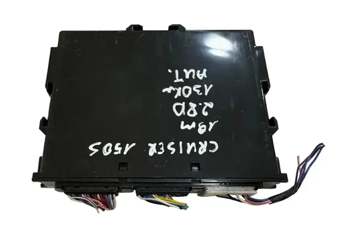 Toyota Land Cruiser (J150) (2009 - ) 8999060430 Блок бесключевого доступа — фото 3