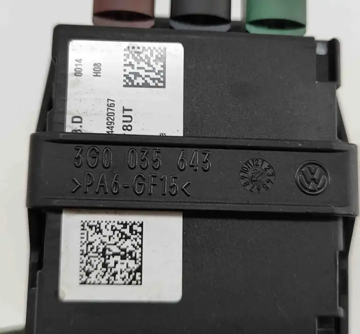 Volkswagen PASSAT B8 (2015 - ) 5Q0035953D USB модуль — фото 9