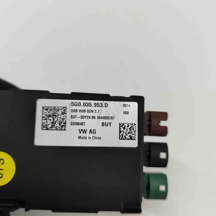 Volkswagen PASSAT B8 (2015 - ) 5Q0035953D USB модуль — фото 10