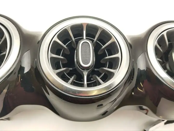 Mercedes-Benz EQB (2021 - ) A2476805902 Центральный воздушный дефлектор — фото 6