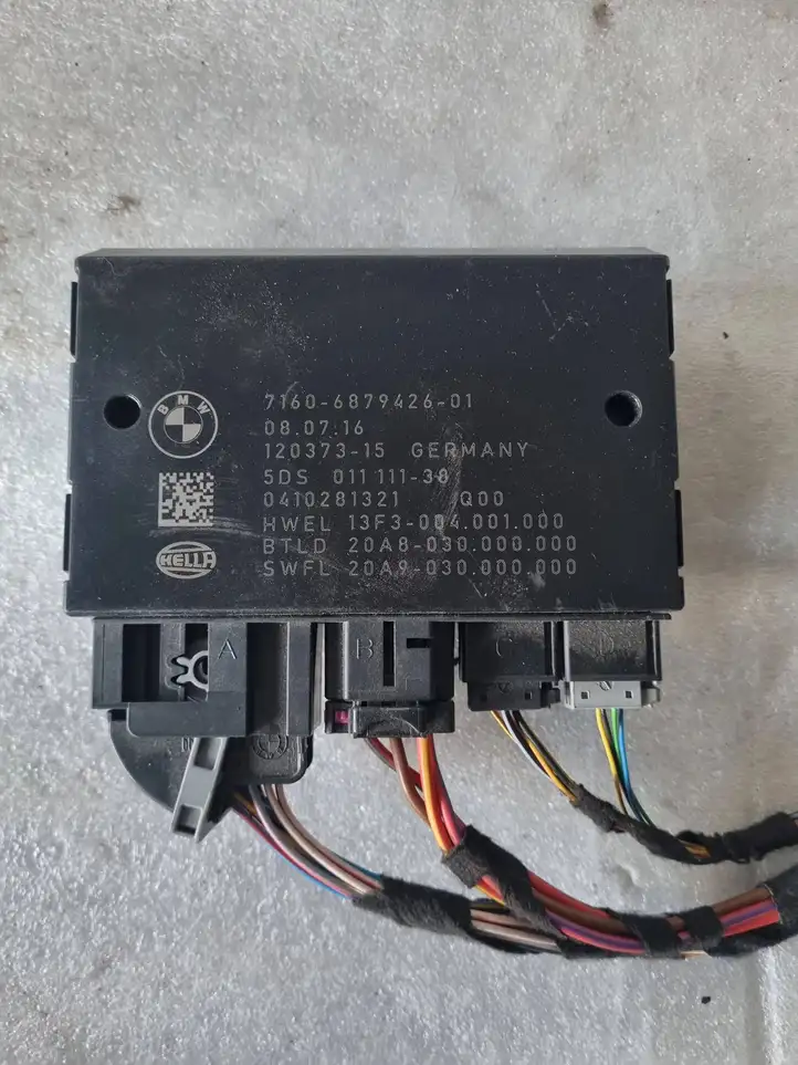 BMW 3 F30 F35 F31 (2012 - 2018) 6883983 Комплект буксировочного крюка — фото 3
