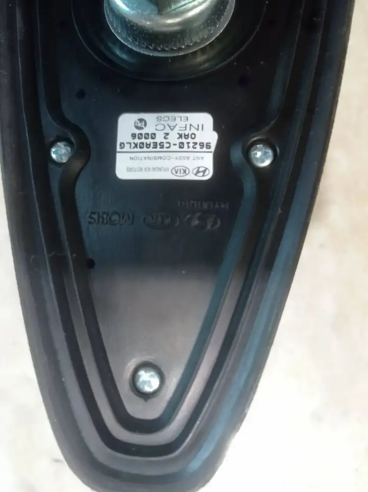 Kia Sorento (2017 - 2020) 96210-C5EA0KLG GPS антенна — фото 3
