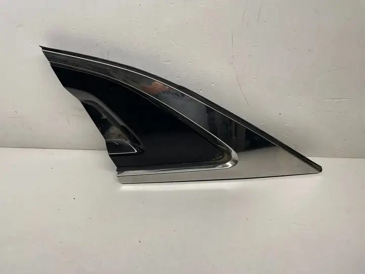 Renault Megane E-Tech (2022 - ) Молдинг заднего крыла — фото 1