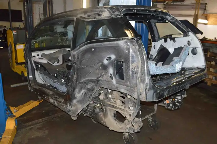 BMW i3 (2013 - ) Кузов — фото 3
