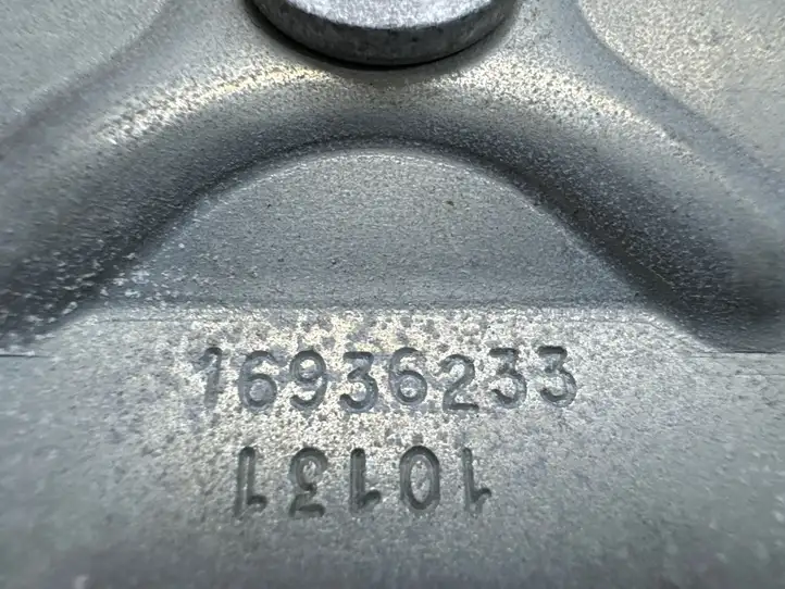 Tesla Model S (2012 - 2016) 16936233 Кронштейны крепления стекла — фото 5