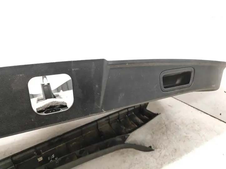 Subaru Outback (2009 - 2014) 94320AJ000 Комплект обшивки крышки багажника — фото 8