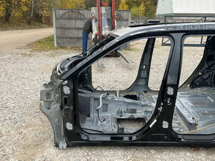Jeep Grand Cherokee WL (2021 - ) Кузов — фото 2
