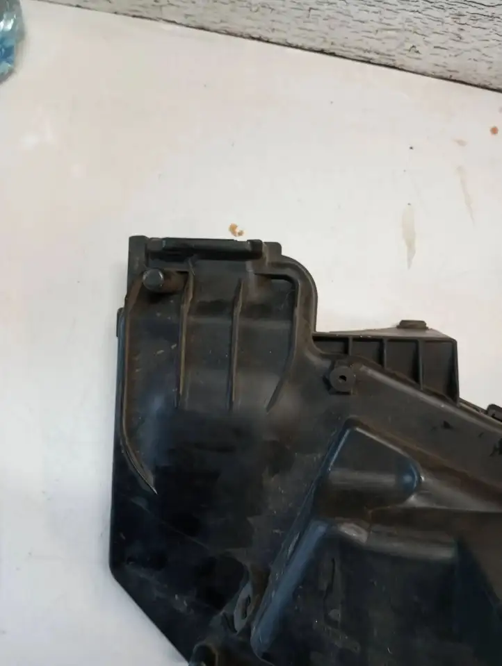 Volvo V40 (2012 - 2016)  31370196 Коробка блока управления двигателем