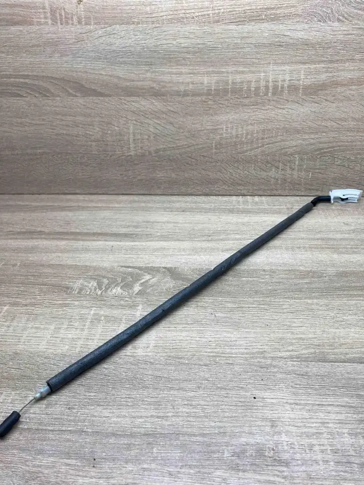 BMW 3 F30 F35 F31 (2012 - 2018) 7259827 Трос замка передней двери — фото 1