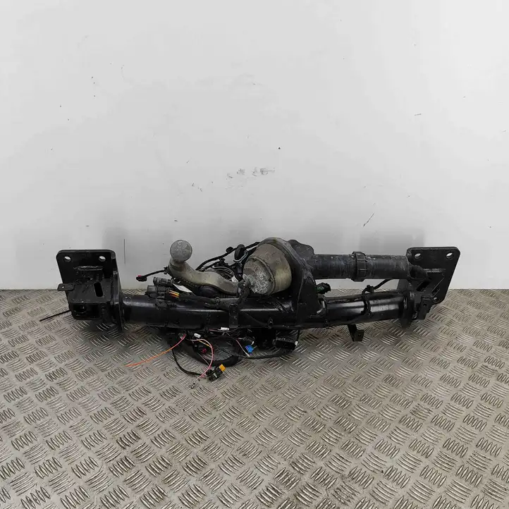 BMW iX (2021 - ) 8738183 Комплект буксировочного крюка — фото 1