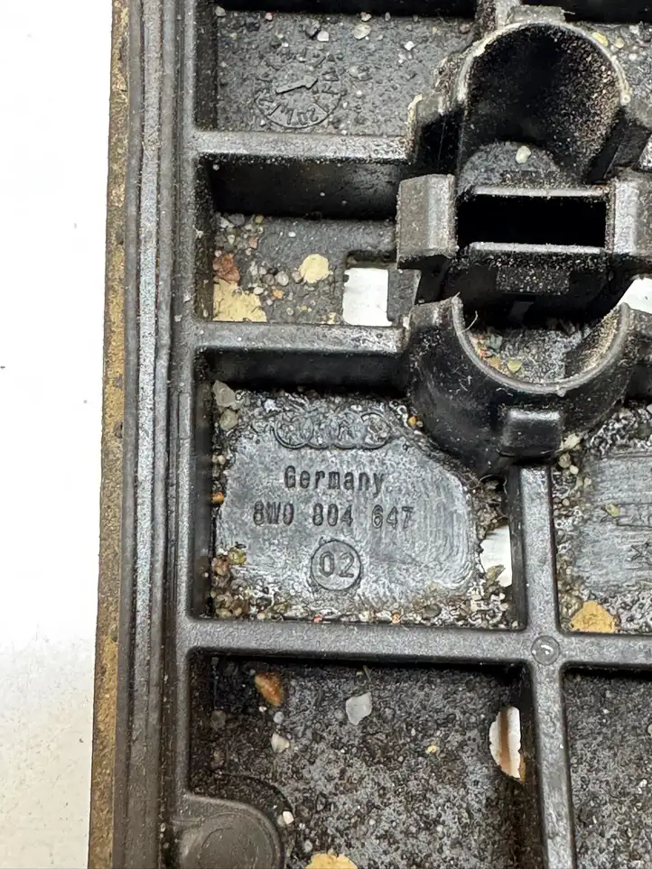 Audi A4 S4 B9 (2015 - 2019) 8W0804647 Подушка домкрата — фото 3
