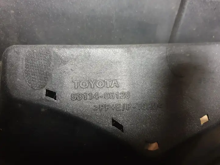 Toyota Avensis T270 (2015 - 2018) 5311405130 Эмблемы и надписи — фото 2
