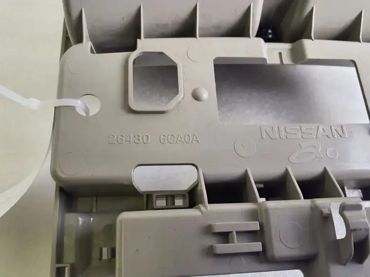Nissan Qashqai J12 (2021 - ) 264306CA0A Очечник — фото 8