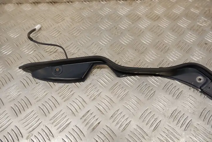 Lexus RX 330 - 350 - 400H (2008 - 2012) 8426048030 Датчик открытия крышки багажника — фото 4