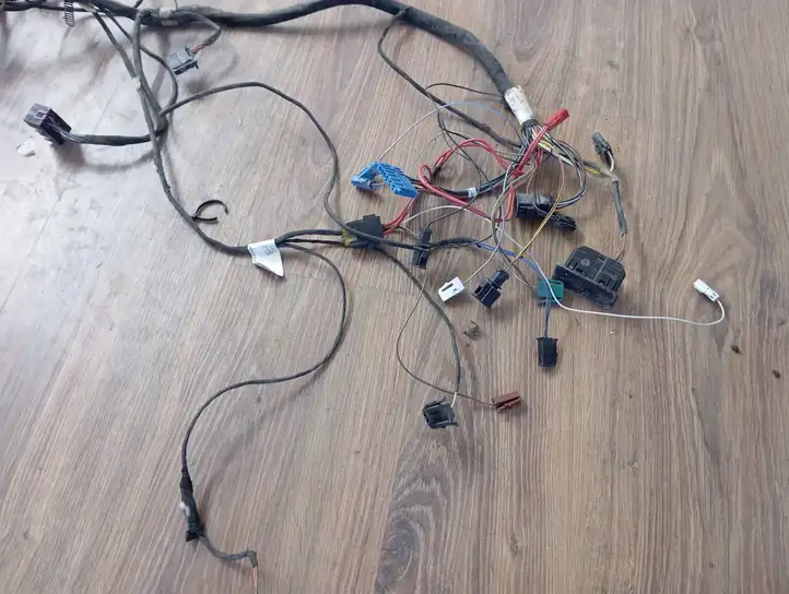 Volkswagen Transporter-Caravelle (1990 - 2003)  7D1971581N Проводка и кольцо подушки безопасности