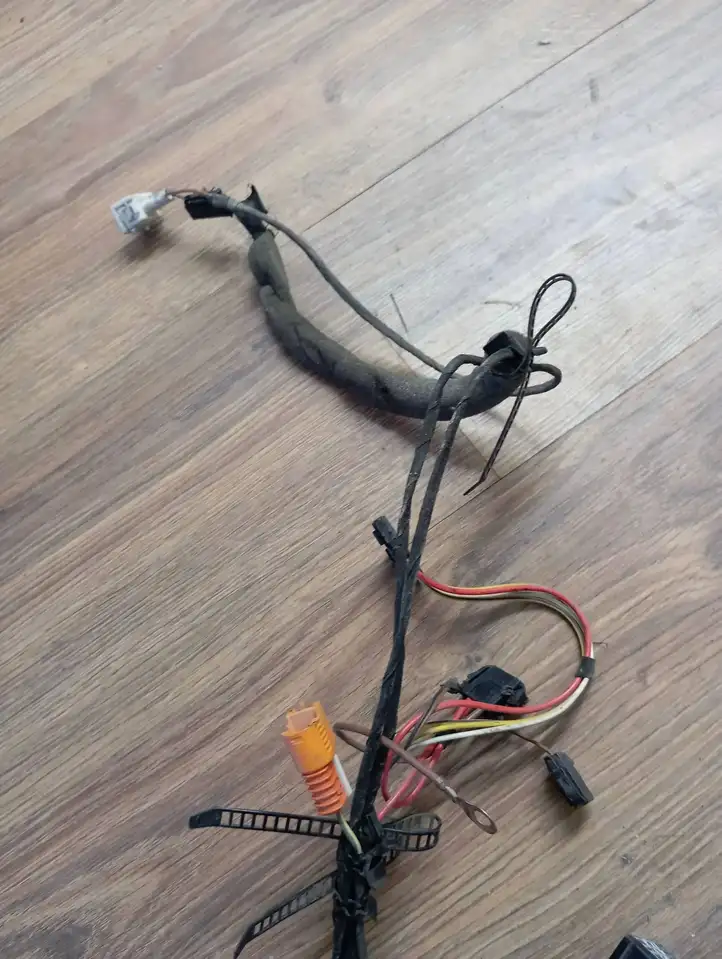 Volkswagen Transporter-Caravelle (1990 - 2003)  7D1971581N Проводка и кольцо подушки безопасности