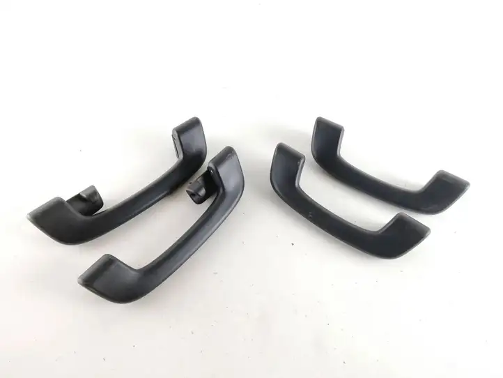 BMW 4 F32 F33 (2013 - 2017) Потолочная ручка передняя — фото 1