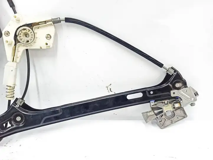 Mercedes-Benz CLS C219 (2003 - 2011)  RH998894 Механизм для электрического подъема окон передней двери (без двигателя)