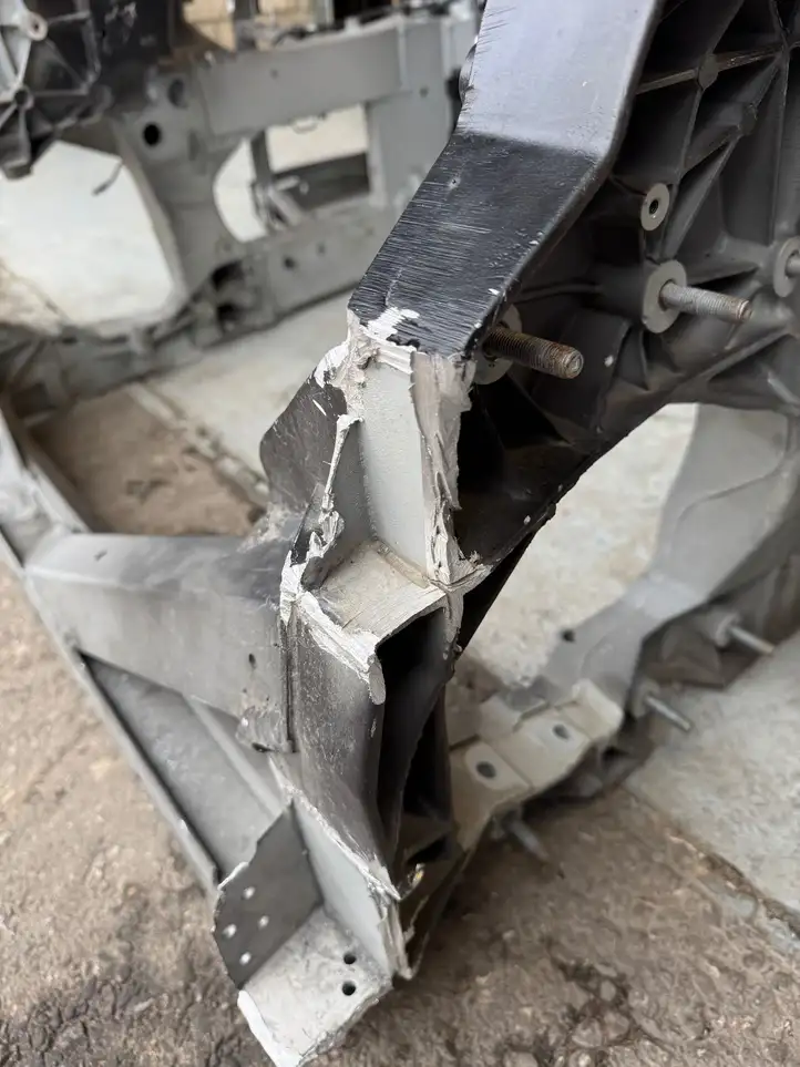 Ferrari (2017 - ) Передняя четверть — фото 3