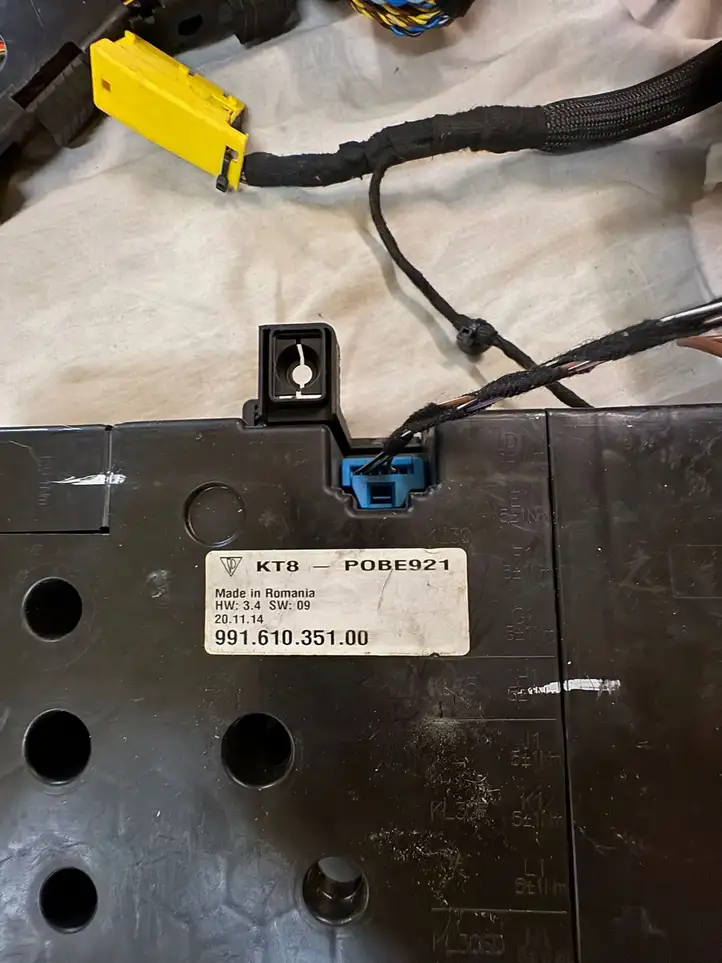 Porsche 911 991 (2011 - 2019) 99161035100 Прочая электропроводка — фото 3