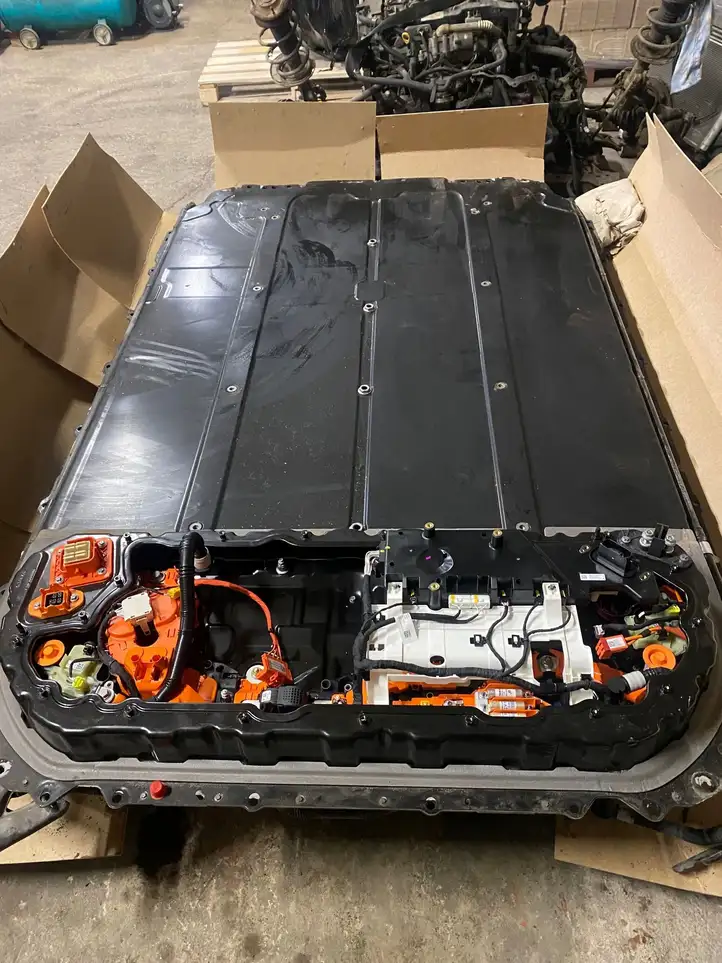 Tesla Model 3 (2017 - 2023) 110442300M Аккумулятор гибридного / электрического автомобиля — фото 3