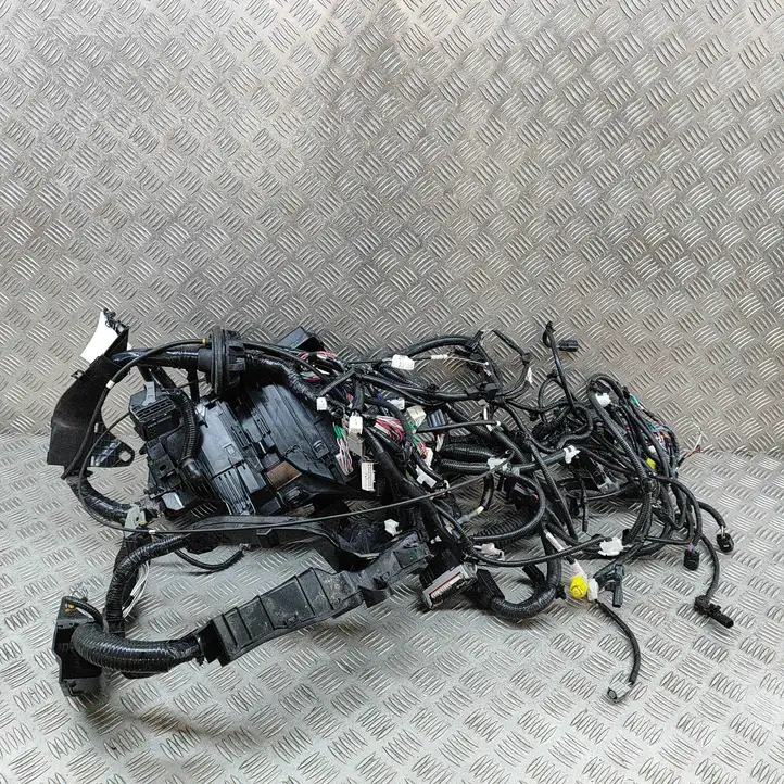 Toyota Sienna XL40 IV (2021 - ) 8211108K00 Прочая электропроводка — фото 5