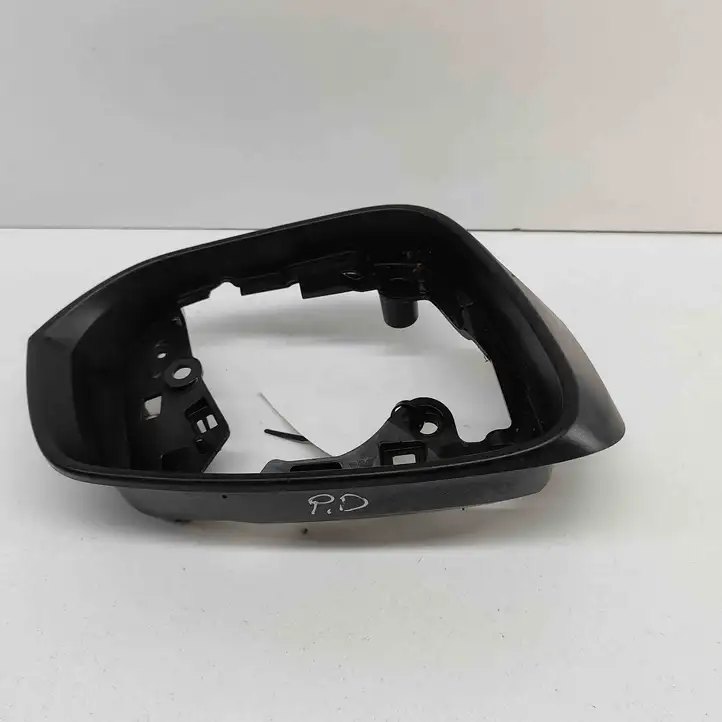 Toyota Sienna XL40 IV (2021 - ) 8791008270 Пластиковая отделка зеркала — фото 4