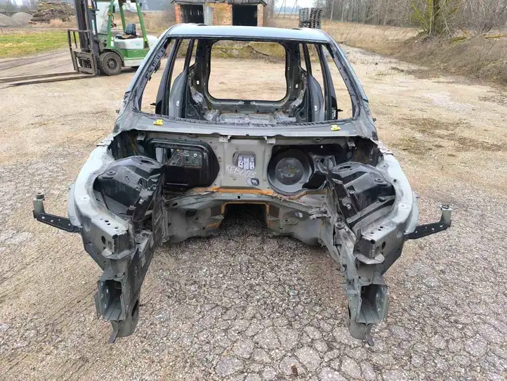 Volvo XC90 (2014 - 2019) Кузов — фото 5