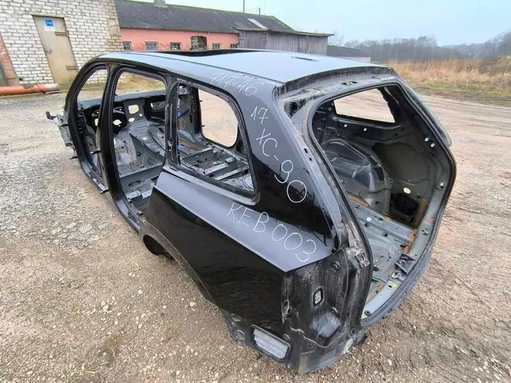 Volvo XC90 (2014 - 2019) Кузов — фото 6