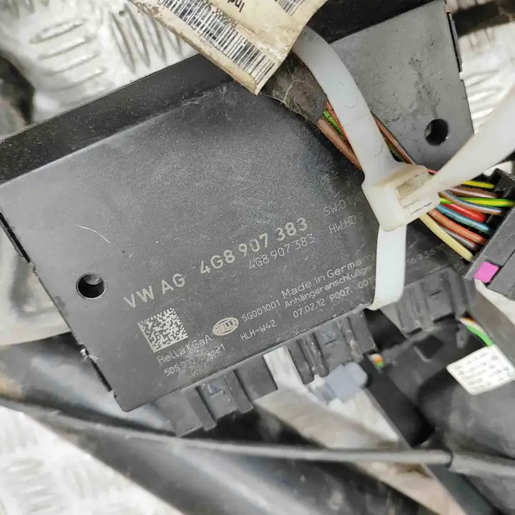 Audi A6 C7 (2011 - 2014) 4G8907383 Комплект буксировочного крюка — фото 6