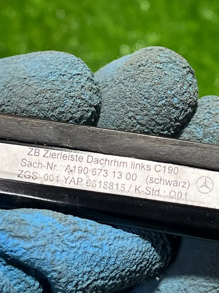 Mercedes-Benz AMG GT 4 x290 w290 (2018 - ) a1906731400 Молдинг крыши — фото 9