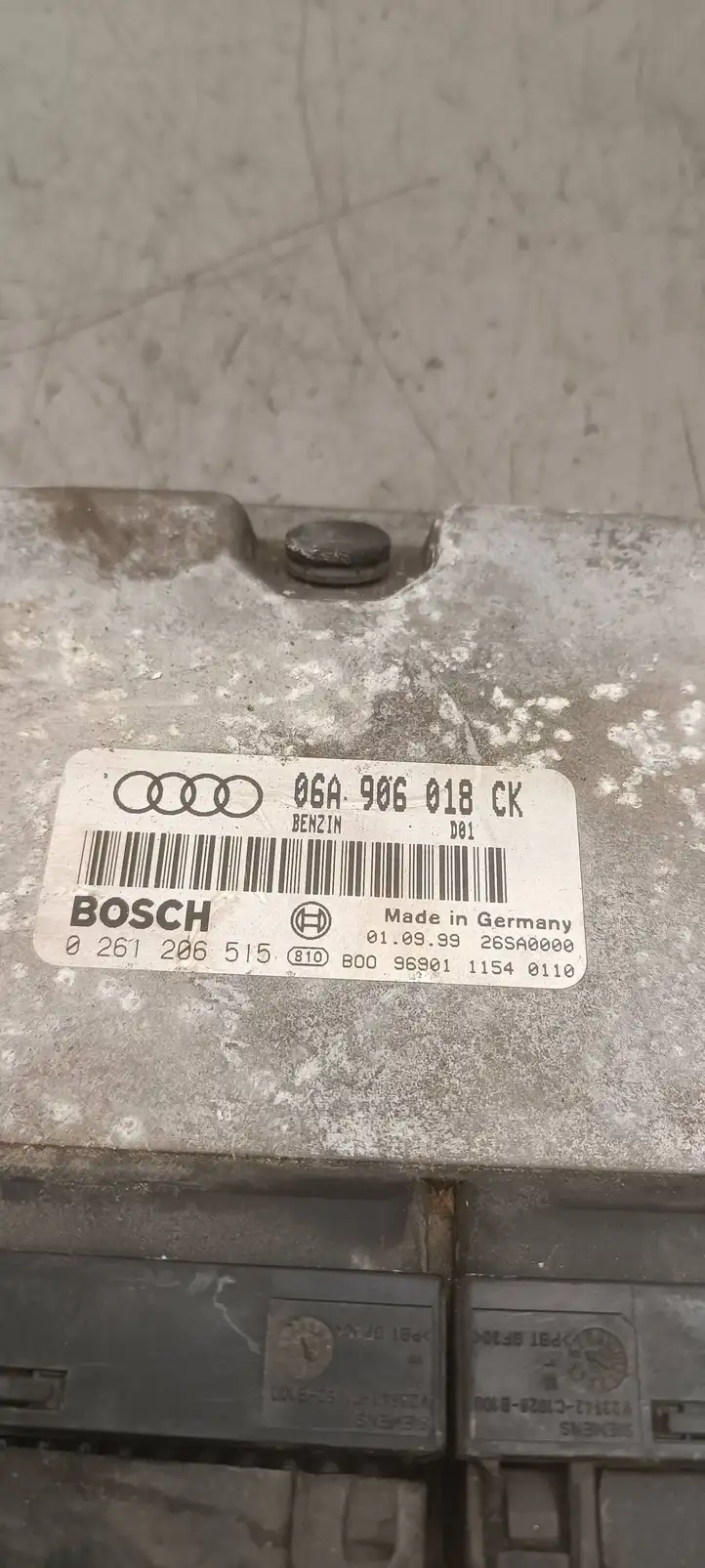 Audi A3/S3 8L (2000 - 2003) 0261206515 Блок управления двигателем (ЭБУ) — фото 3