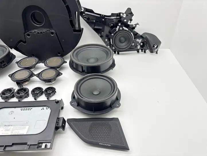 Audi Q3 F3 (2018 - ) 83A035465A Комплект аудиосистемы — фото 15
