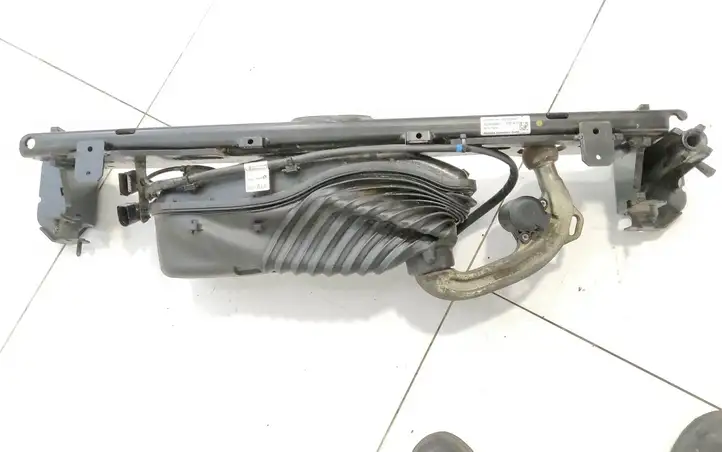BMW 5 G30 G31 (2016 - ) 6888018 Комплект буксировочного крюка — фото 5