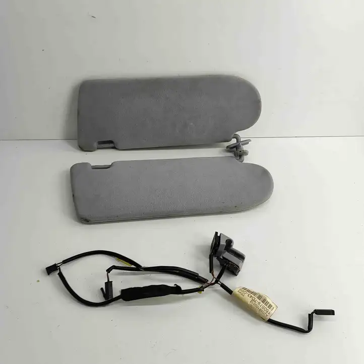 Mercedes-Benz CL C215 (2000 - 2006) A2158100210 Солнцезащитный козырек — фото 4